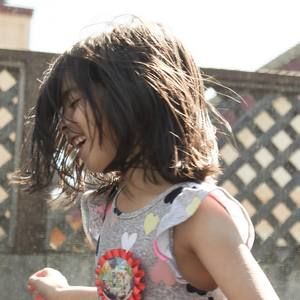 Meet your Posher, Claudia